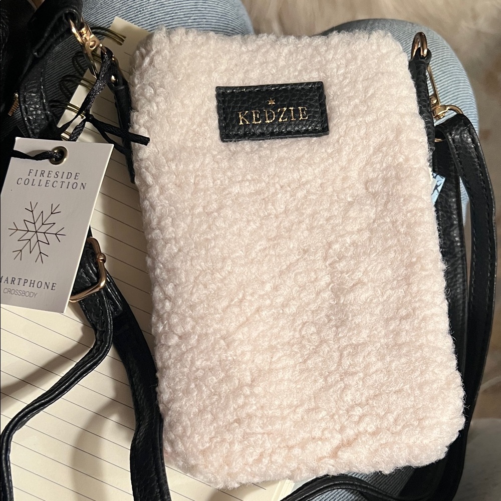 NEW cream smartphone Crossbody Bag